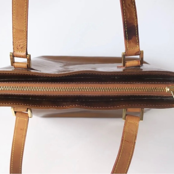 Authentic Louis Vuitton Vernis Houston Shoulder Bag  made in France 🇫🇷 - Picture 8 of 16